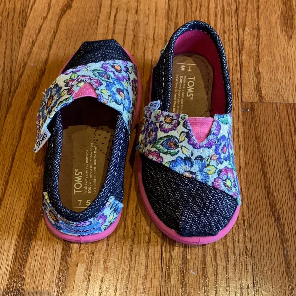 Toms Kids Floral Denim Slip-On Shoes - Pink, Blue, Black
